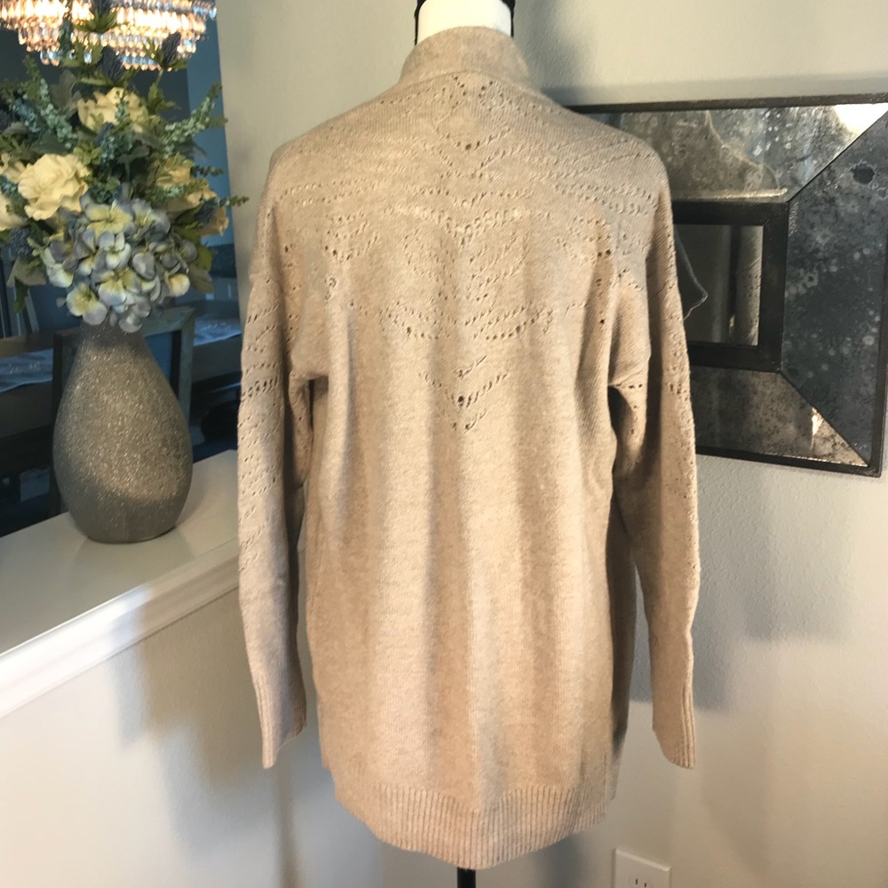 Lucky Brand Cardigan - Picture 2 of 3